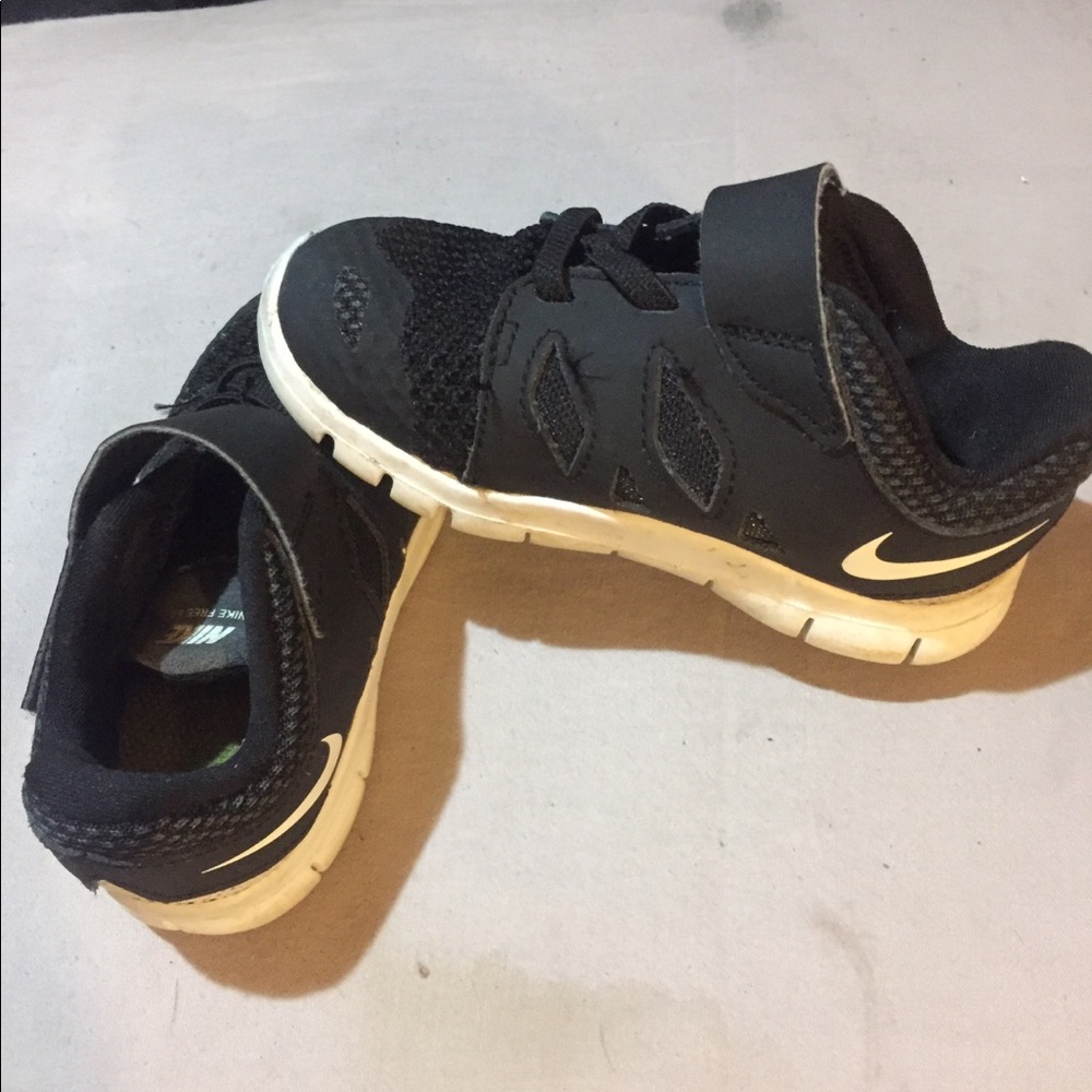 Toddler Nike’s